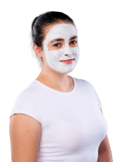 Mujer usando mascarilla